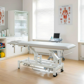 Ergonomia w pracy z pacjentem – jak stół do masażu elektryczny pomaga zadbać o zdrowie terapeuty